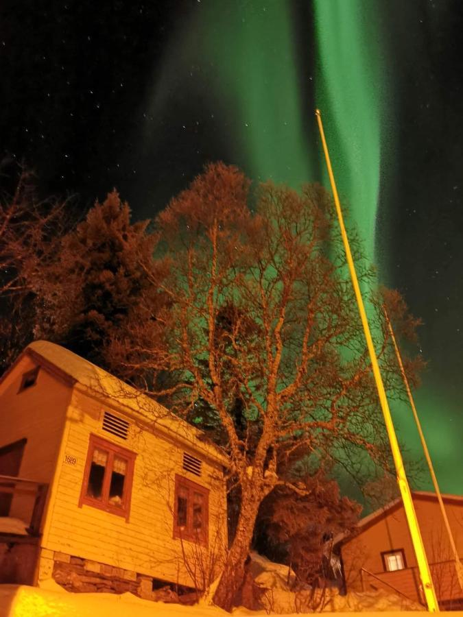 Melkarhola Senja Skalandヴィラ エクステリア 写真