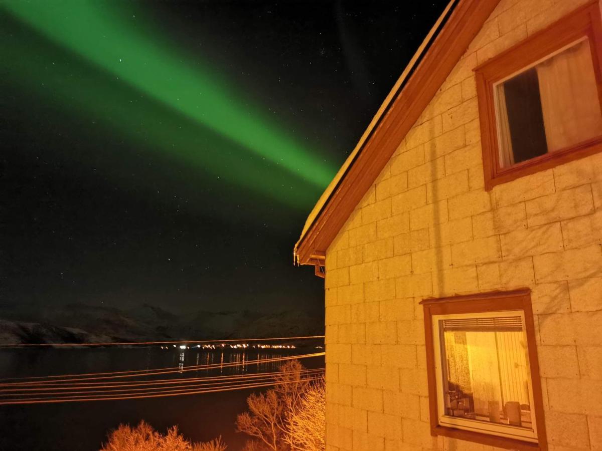 Melkarhola Senja Skalandヴィラ エクステリア 写真